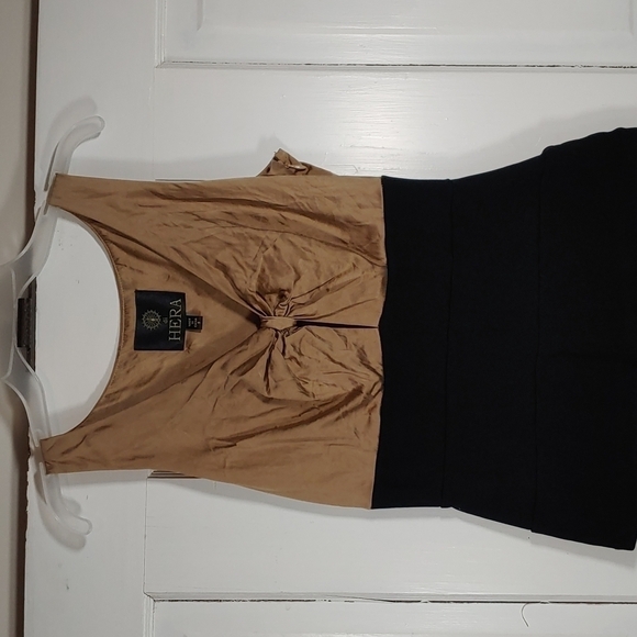 Di Hera Gold Black Silk Sleeveless Top Keyhole Bust Fitted Shirt Size Small - Picture 1 of 9